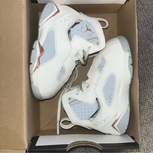 EUC✨ Jordan True Flight GP 'Red Bronze' 5c - Picture 7 of 9